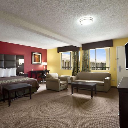 Days Inn By Wyndham Dallas Irving Eksteriør bilde