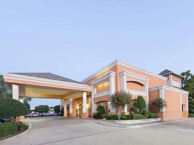 Days Inn By Wyndham Dallas Irving Eksteriør bilde
